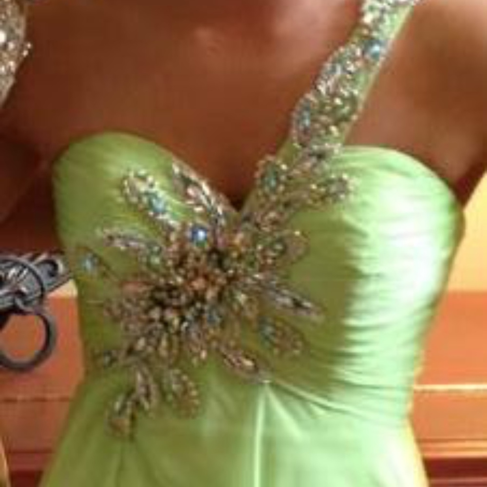 Sequenced Prom Dress - Picture 4 of 8